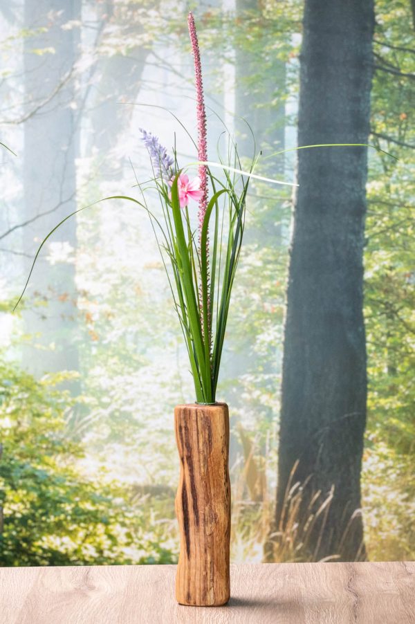 Blumenvase aus Holz Mode